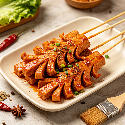 兰花串自动化包装解决方案｜豆制品熟食串、异形带签食品真空包装工艺